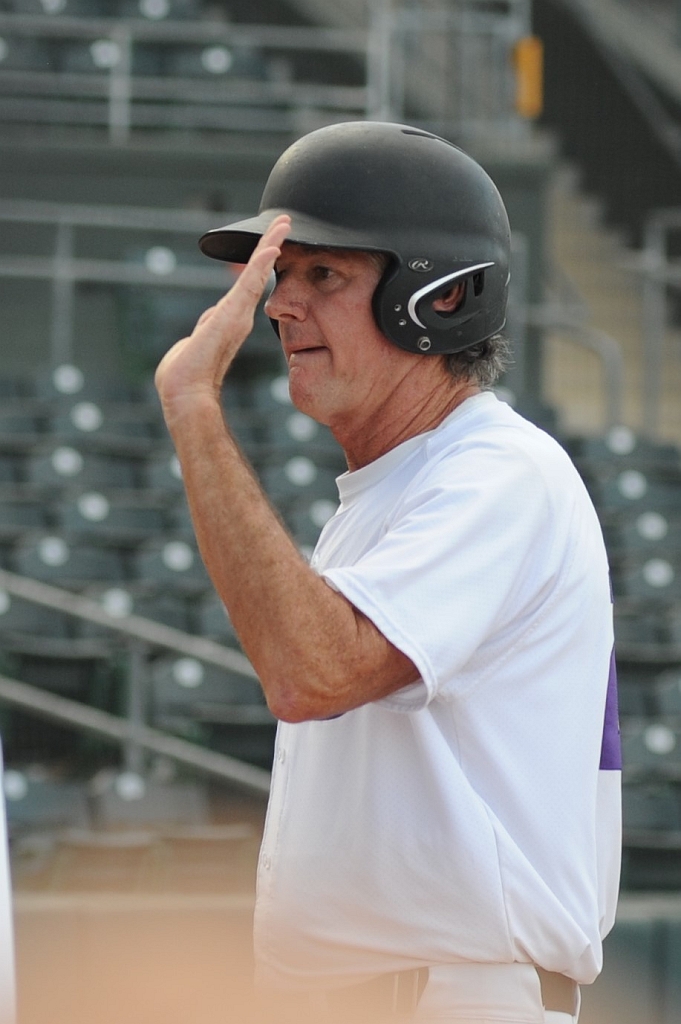 Dragons_2017-11-04 (609).JPG - (c)2010 DeVetter